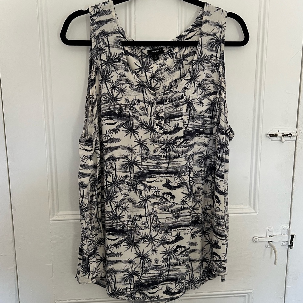 Torrid Challis Sleeveless Tank
